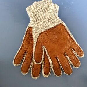 United By Blue Knit/Leather Gloves